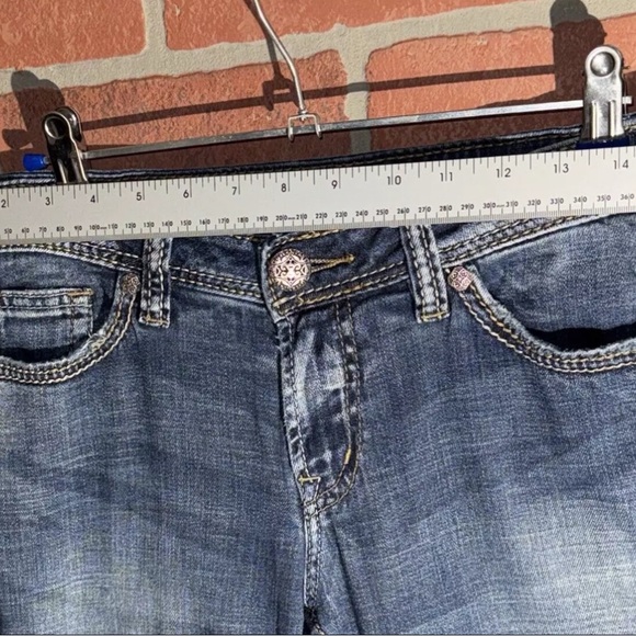 SILVER JEANS Women's Size 28x33 PICA Denim Straight Leg Medium Wash Blue Stretch - Picture 7 of 10